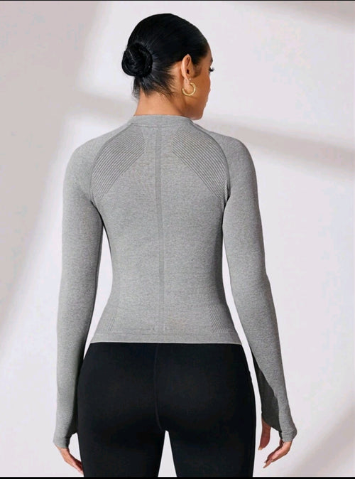 Camiseta Manga Larga Ajustada Gris