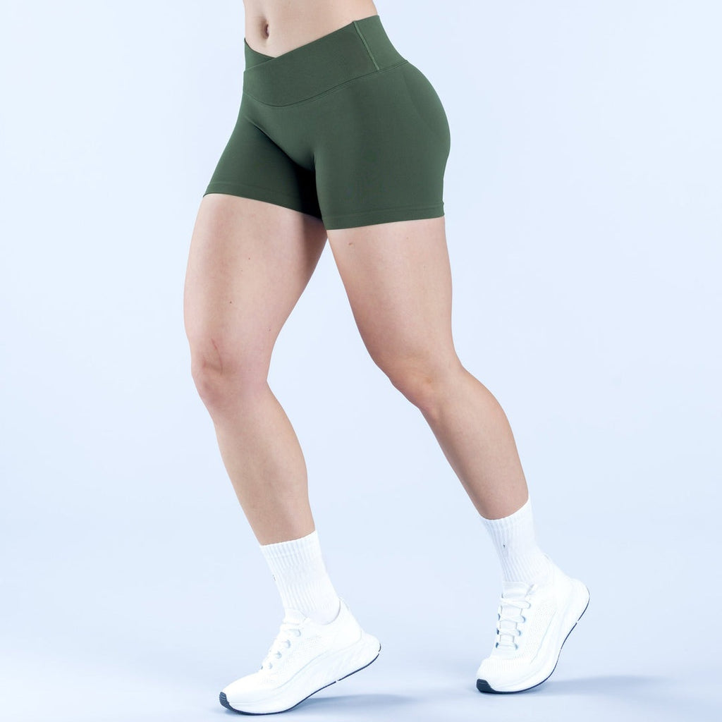 ELEVATE Short- Power Olive