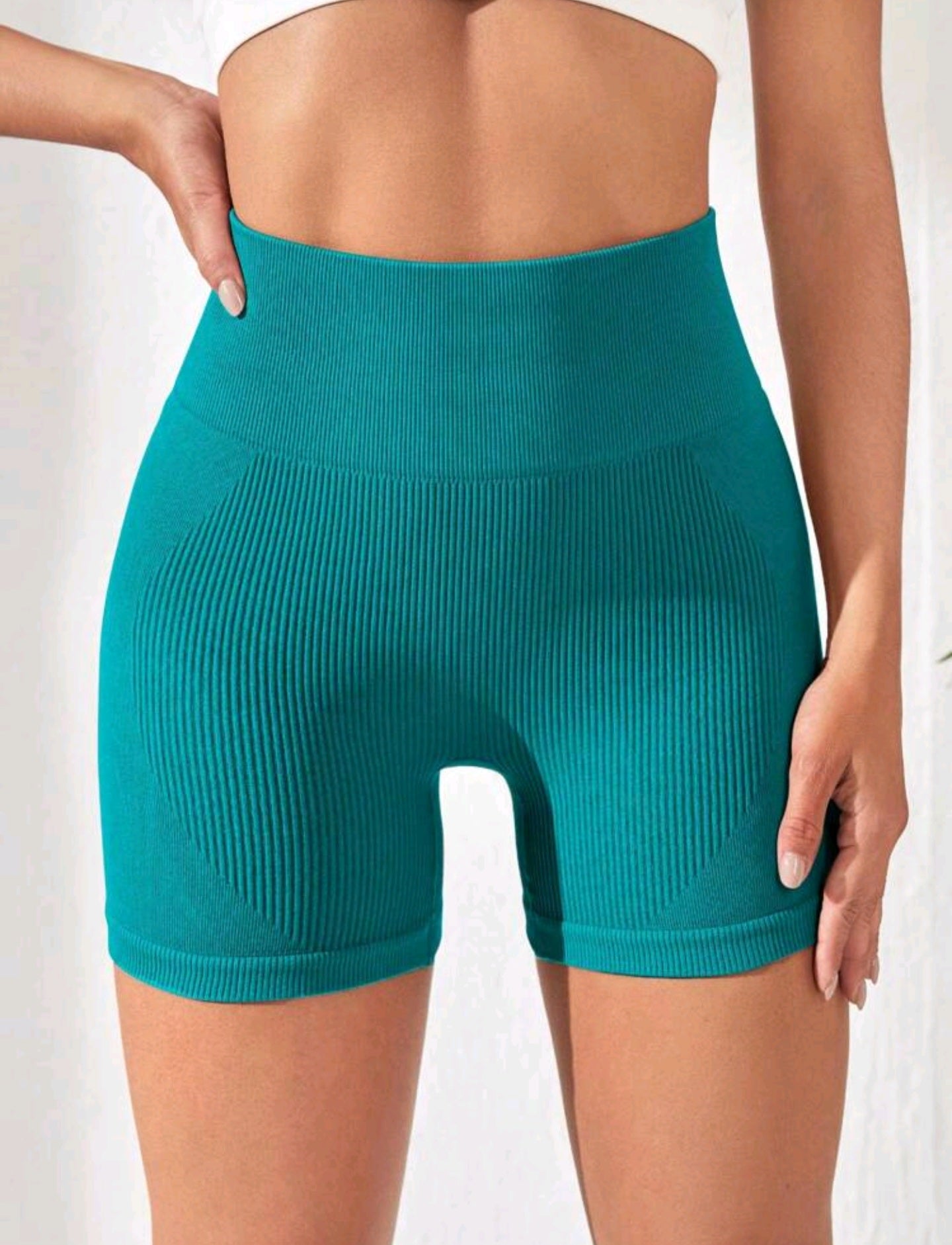 Short Deportivo Turquesa